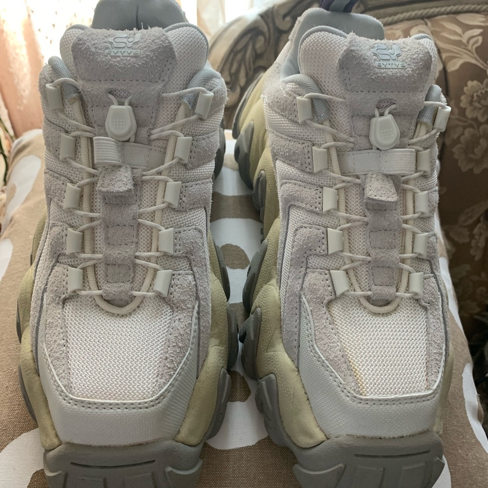 Gray and Tan Casual Sneakers